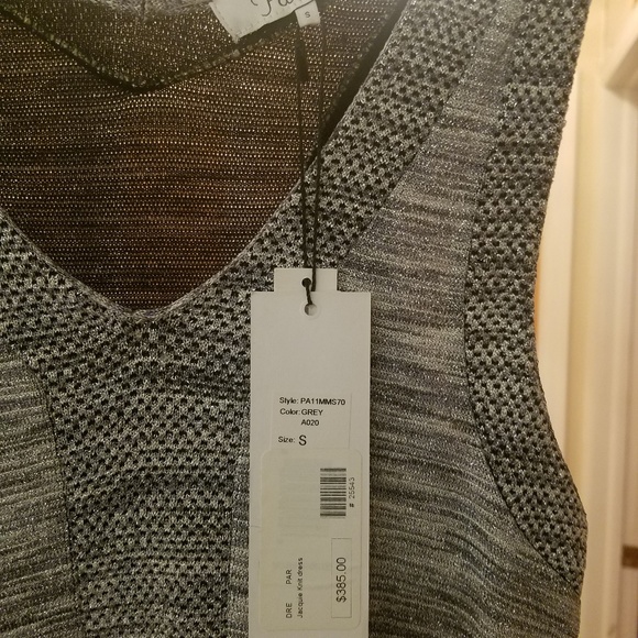 Dress - Picture 2 of 8